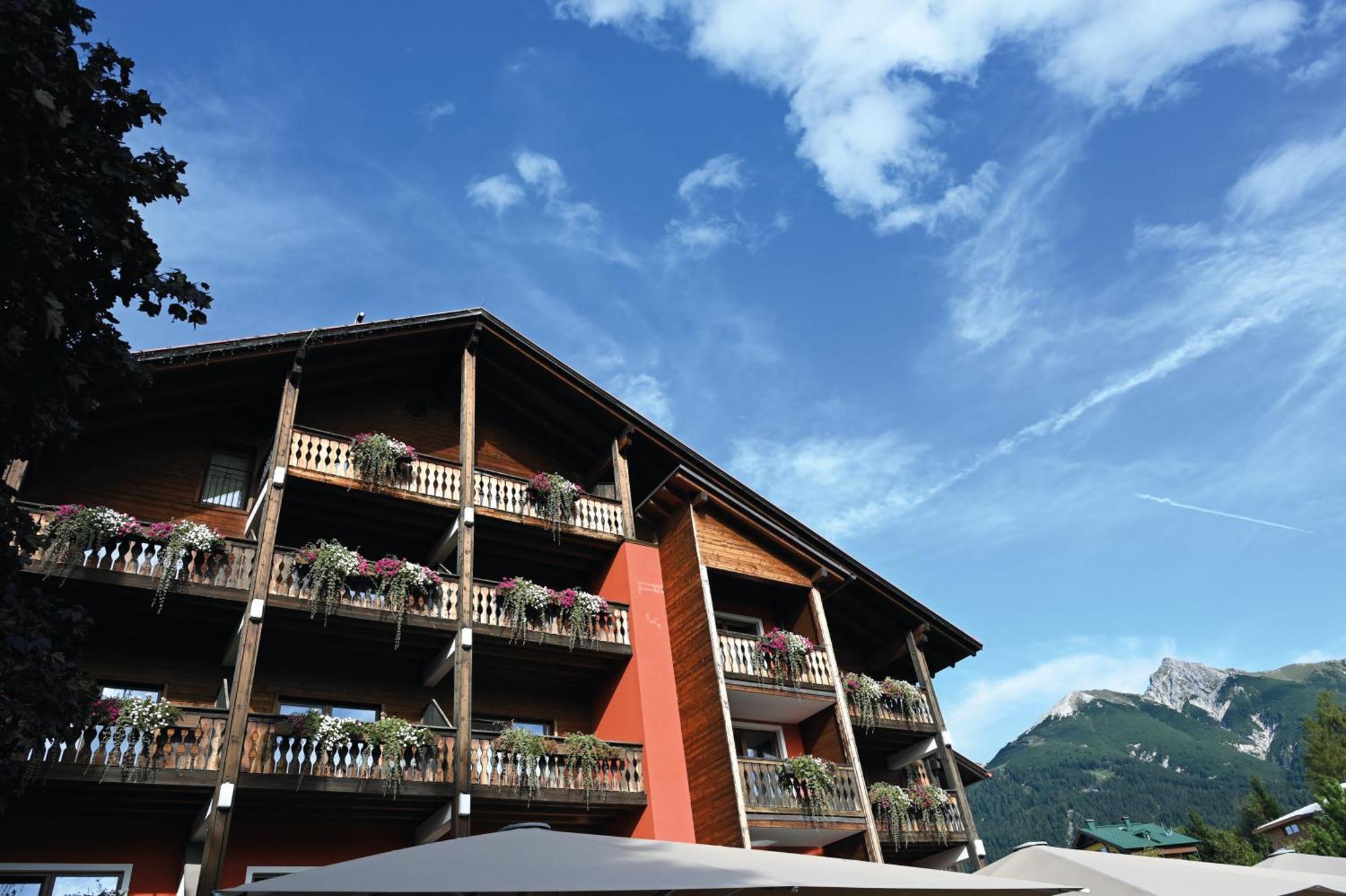 Hotel Hocheder Seefeld in Tirol Eksteriør billede