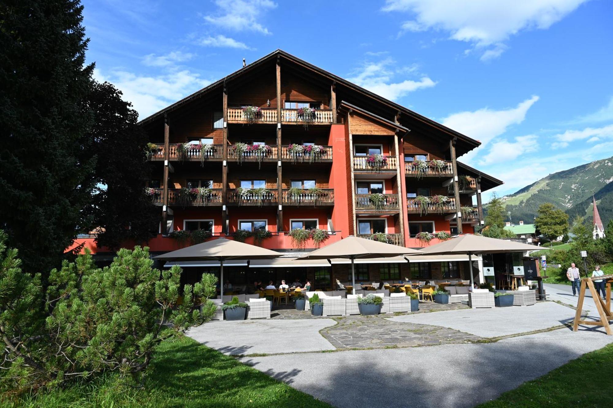 Hotel Hocheder Seefeld in Tirol Eksteriør billede